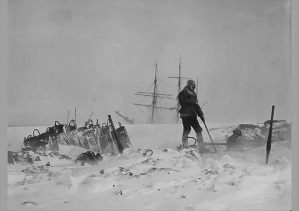 Coaling in a blizzard