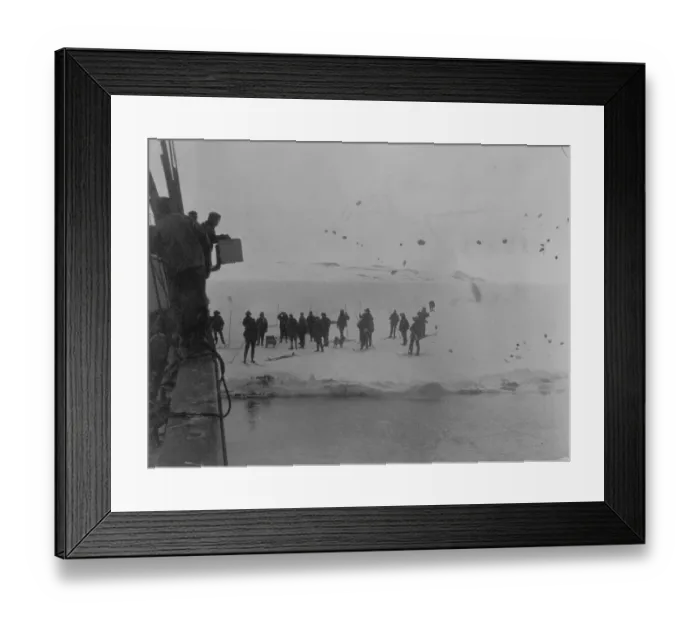 Framed Print : Leaving the Discovery 1903. Winter quarters in the distance Framed Print : Leaving the Discovery 1903. Winter quarters in the distance