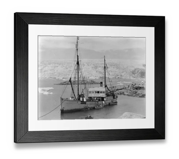 Framed Print : Quest unloading in Base Fjord