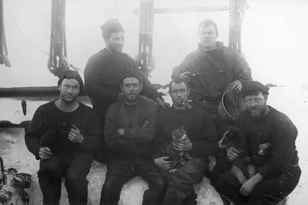 Crew of the ship Discovery. The Mess No. 2