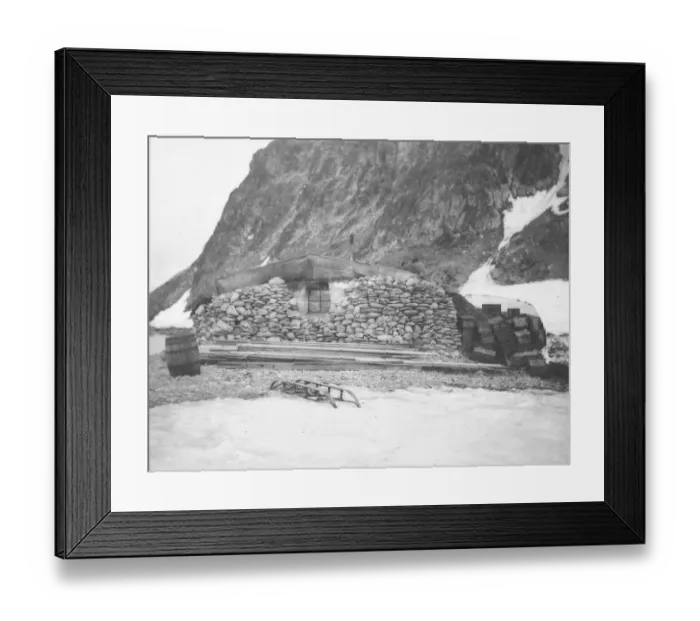 Framed Print : Omond House