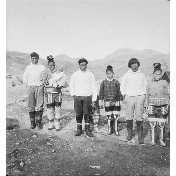 Group of Inuit people