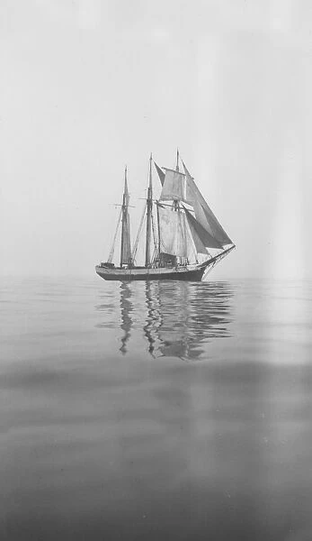 Penola at sea. Photographer: Ryder, Lisle Charles Dudley (1902-1940)