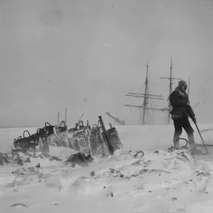 Coaling in a blizzard