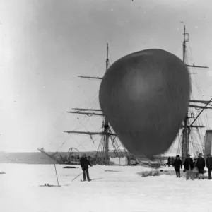 Eva about to ascend, 4 February 1902