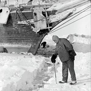 The floe cracking up, 29th September 1915