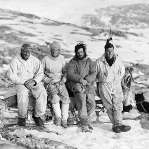 Rymill, Watkins, Courtauld and Chapman at Base after Courtaulds relief