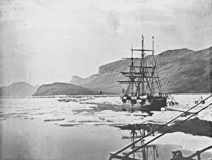 British Arctic Expedition 1875-76 Collection: Dobbin Bay. Cutting a dock
