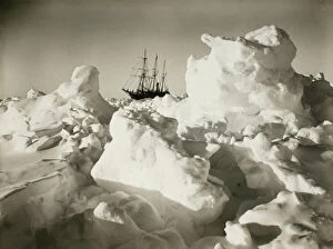 Imperial Trans-Antarctic Expedition 1914-17 (Endurance) Gallery: The Endurance among great blocks of pressure ice