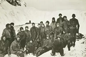 Imperial Trans-Antarctic Expedition 1914-17 (Endurance) Collection: Members of the expedition on Elephant Island