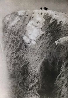 British Antarctic Expedition 1907-09 (Nimrod) Gallery: Mount Erebus crater