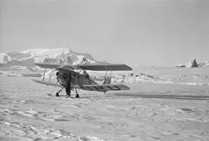 British Graham Land Expedition 1934-37 Collection: Plane at winter aerodrome, Argentine Islands